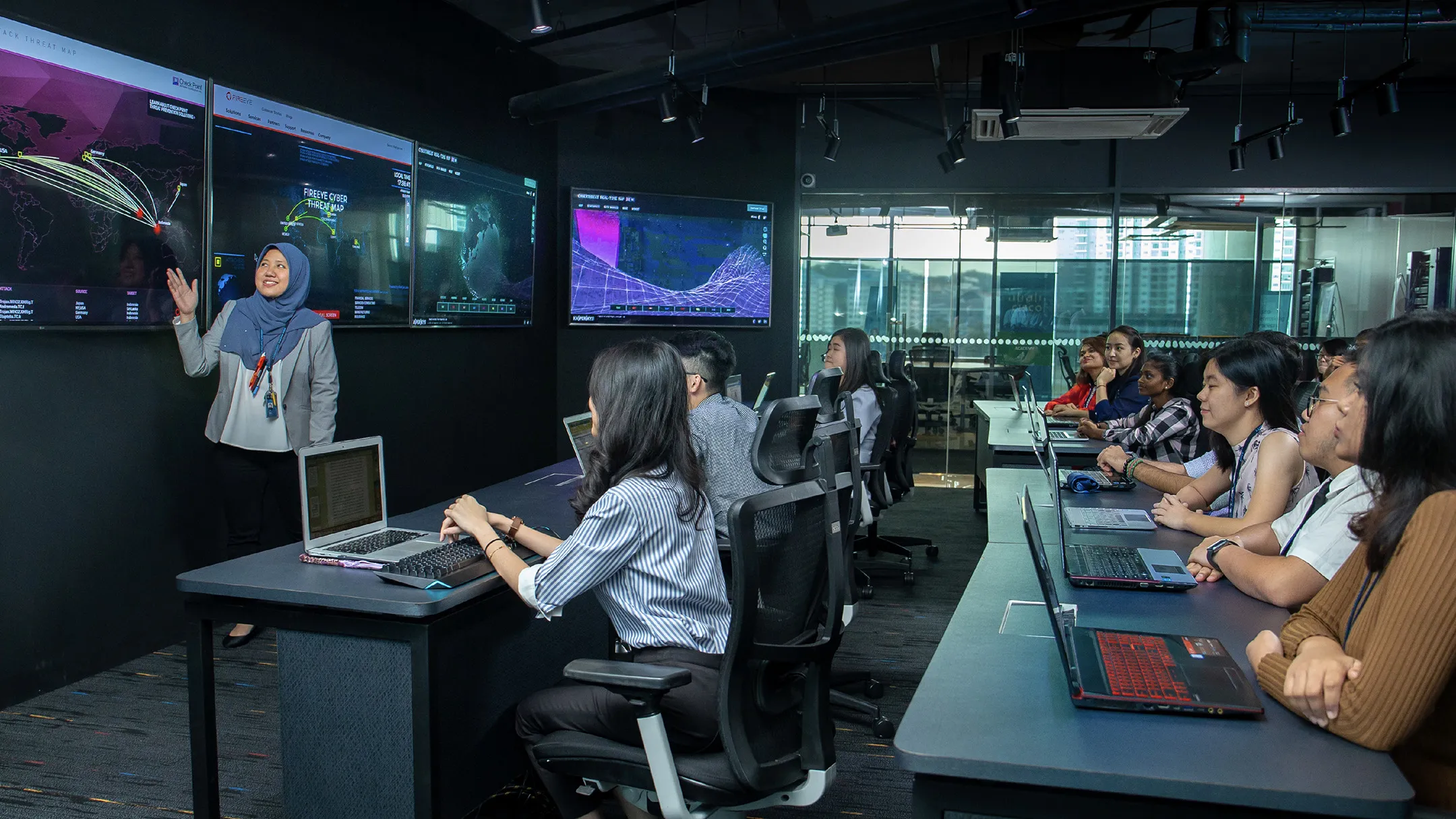 APU students learning computing and technology